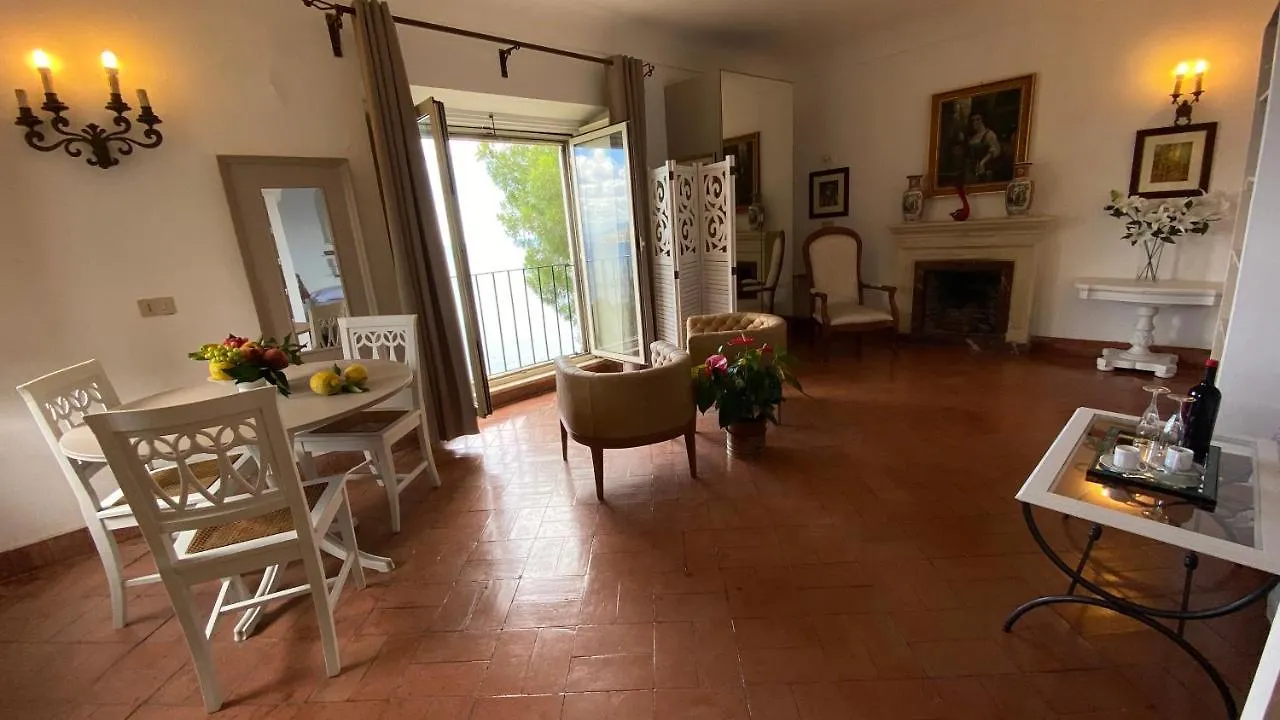 Villa Don Mimi Guarnaschelli La Dependace Taormina Italië