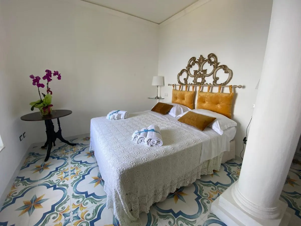 Villa Don Mimi Guarnaschelli La Dependace Taormina Appartement