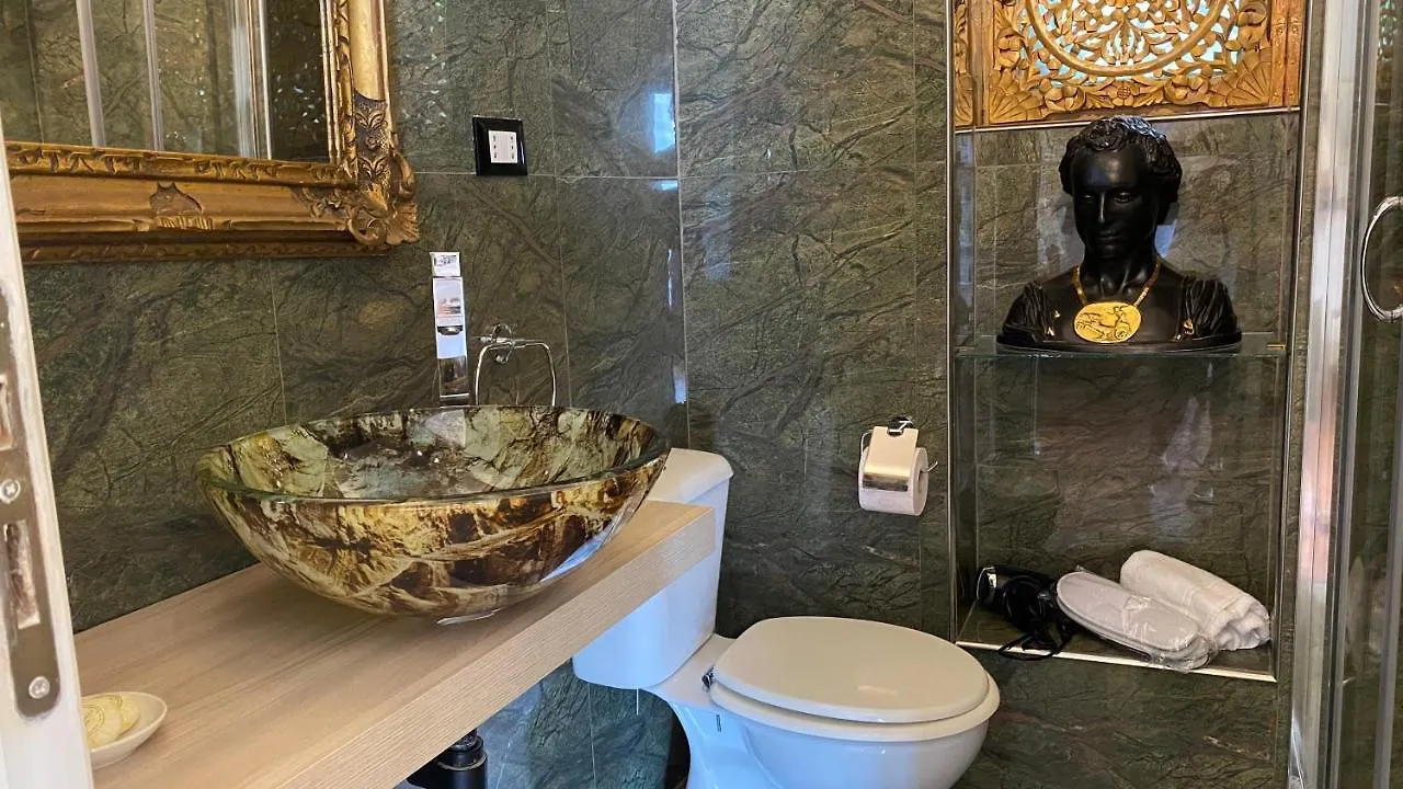 Villa Don Mimi Guarnaschelli La Dependace Taormina