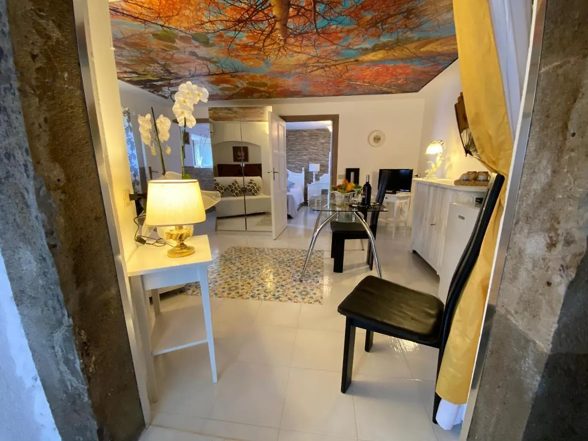 Villa Don Mimi Guarnaschelli La Dependace Taormina 0*,